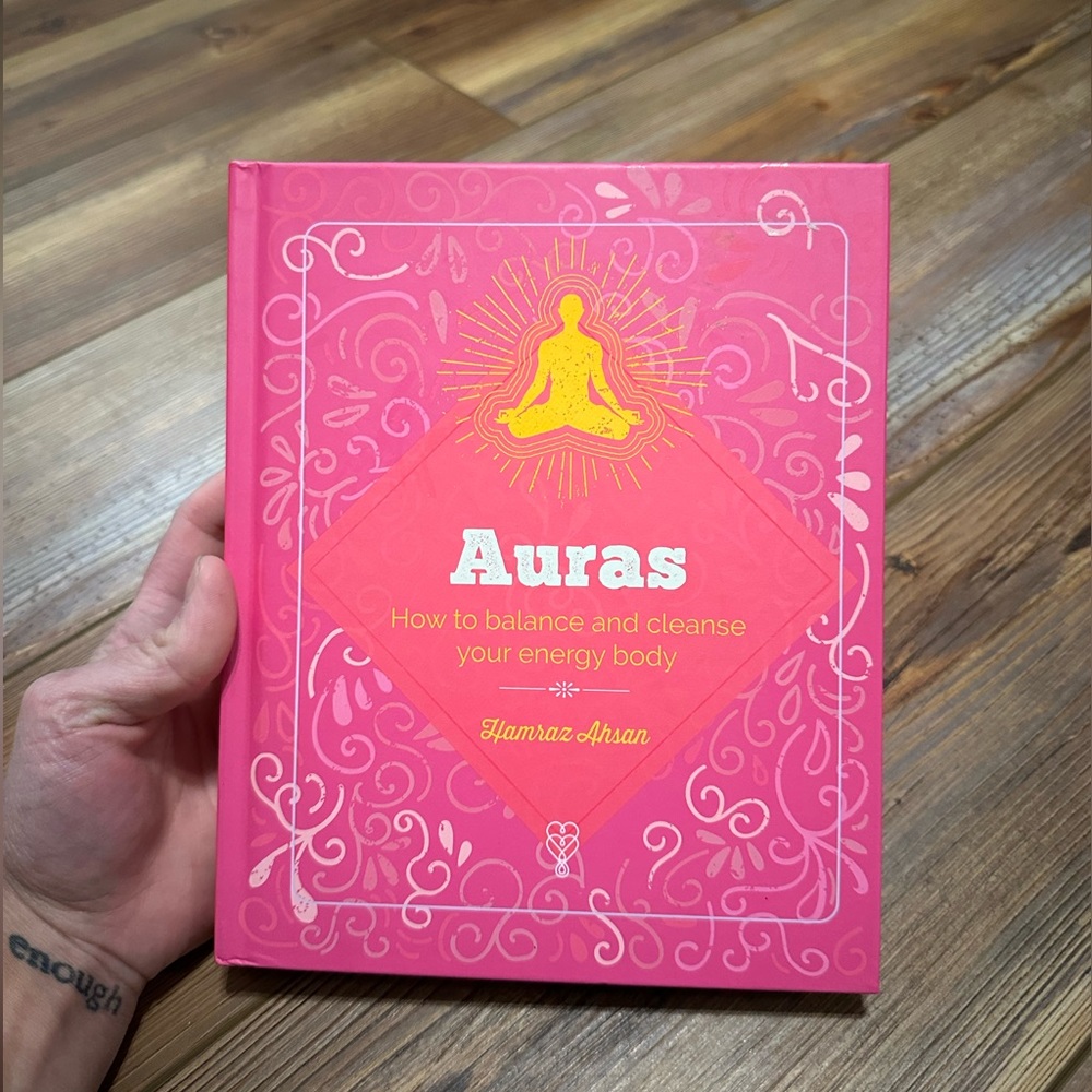 Auras: How to balance and cleanse your energy body